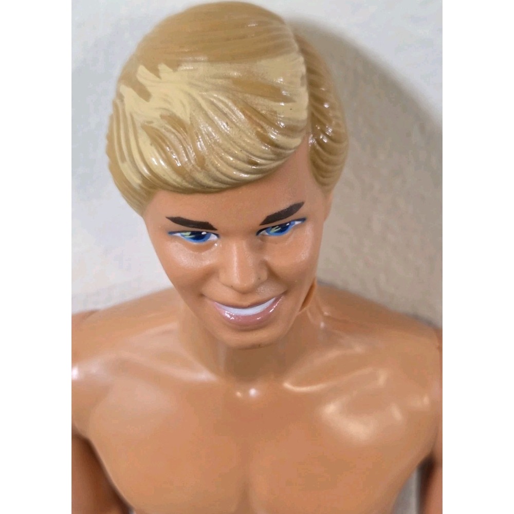 Vintage 1968‎ Barbie Blonde Hair/Blue Eyes Ken Doll Bendable Legs - Picture 2 of 10